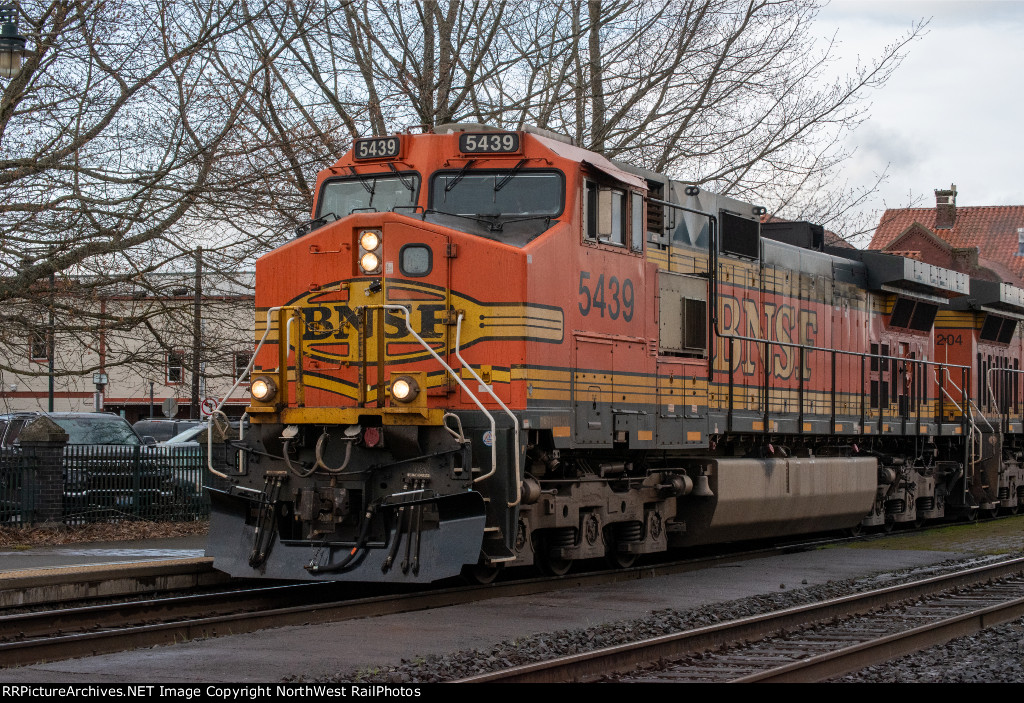 BNSF 5439